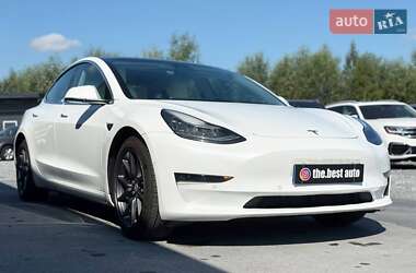 Седан Tesla Model 3 2019 в 