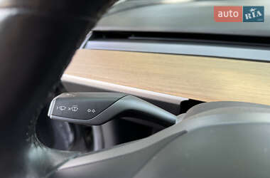 Седан Tesla Model 3 2018 в 