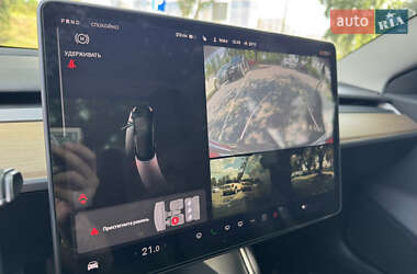 Седан Tesla Model 3 2018 в 