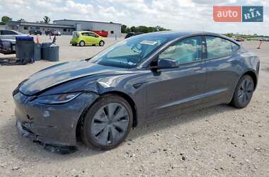 Tesla Model 3 2025