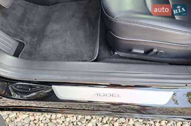 Седан Tesla Model 3 2018 в 