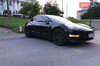 Седан Tesla Model 3 2019 в Киеве