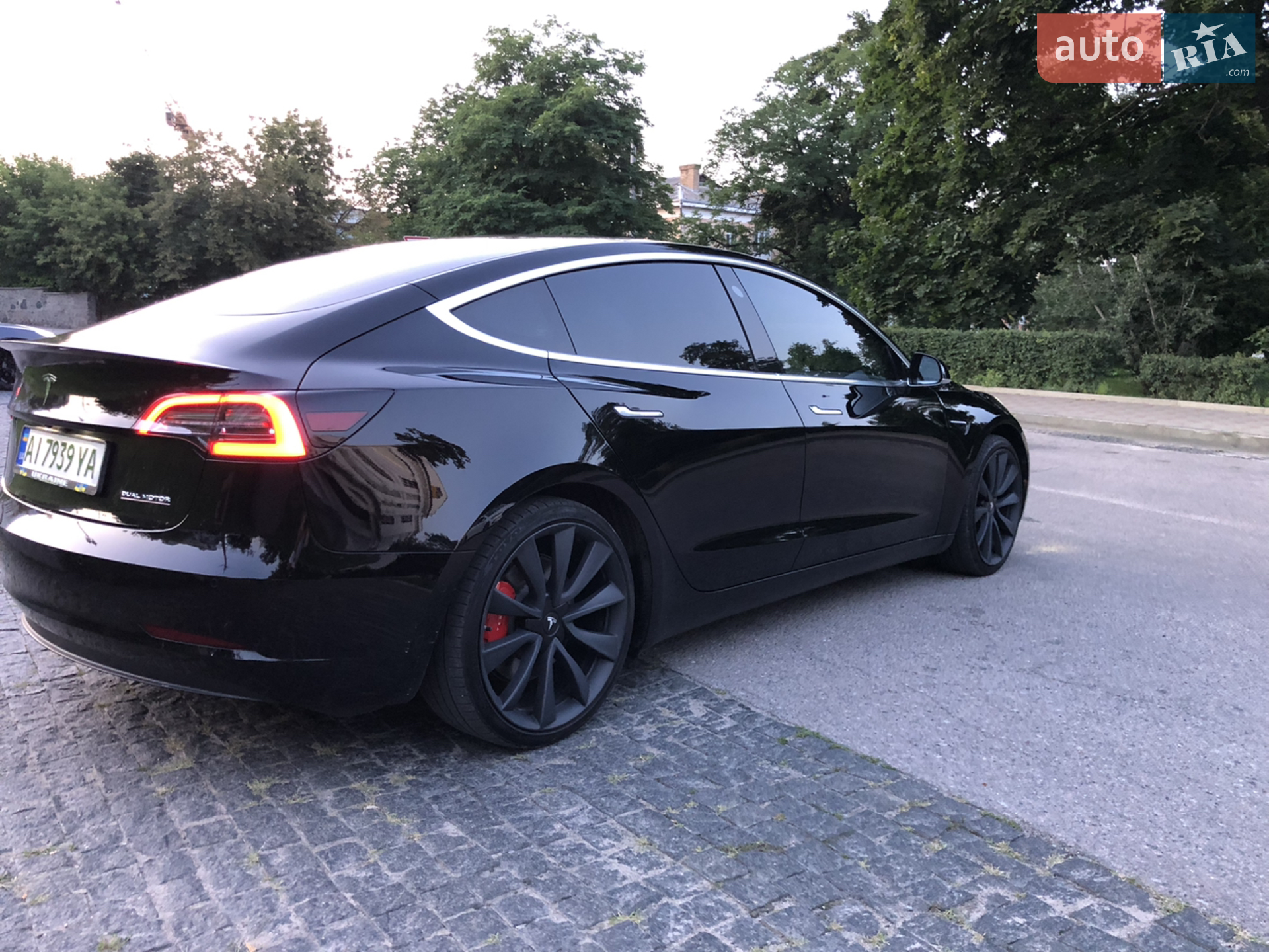 2019 Tesla Model 3 - мініатюра 11