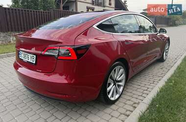 Седан Tesla Model 3 2018 в 