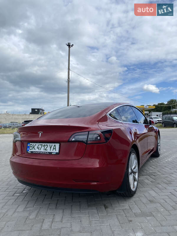 Седан Tesla Model 3 2019 в Ровно фото 6 Седан Tesla Model 3 2019 в Ровно