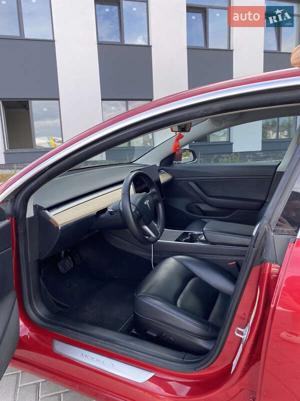 Седан Tesla Model 3 2019 в Ровно фото 18 Седан Tesla Model 3 2019 в Ровно