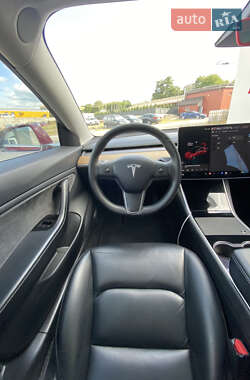Седан Tesla Model 3 2019 в Ровно фото 20 Седан Tesla Model 3 2019 в Ровно