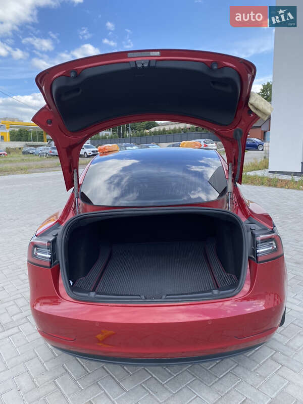 Седан Tesla Model 3 2019 в Ровно фото 30 Седан Tesla Model 3 2019 в Ровно