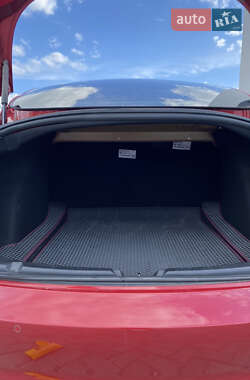 Седан Tesla Model 3 2019 в Ровно