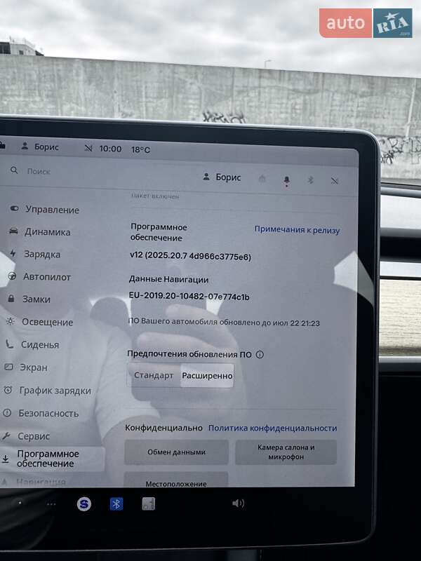 Седан Tesla Model 3 2021 в Львове