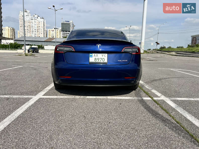Седан Tesla Model 3 2019 в Киеве фото 3 Седан Tesla Model 3 2019 в Киеве