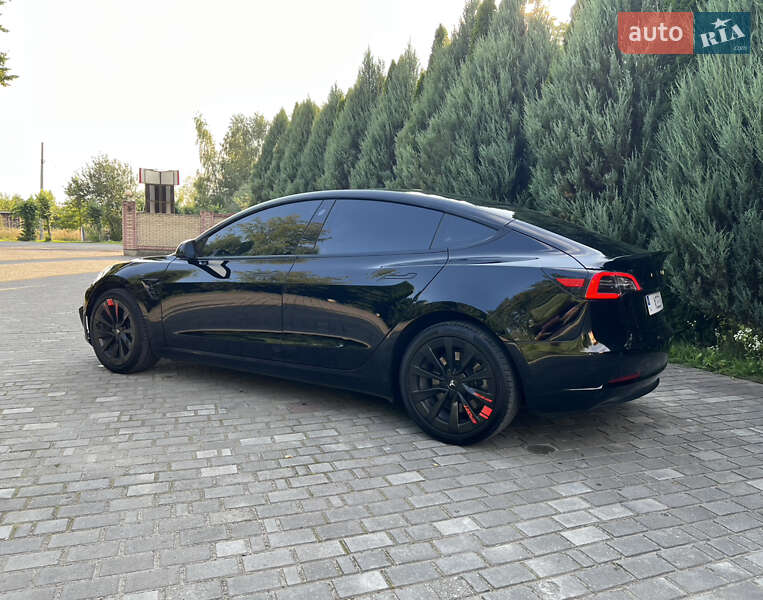 Tesla Model 3 2022