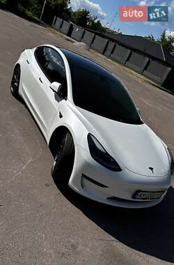 Седан Tesla Model 3 2021 в Житомире