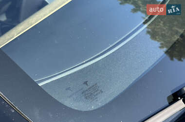 Седан Tesla Model 3 2020 в 