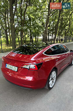 Седан Tesla Model 3 2018 в Чернигове