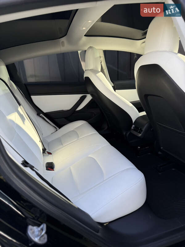 Седан Tesla Model 3 2020 в Харкові фото 5 Седан Tesla Model 3 2020 в Харкові