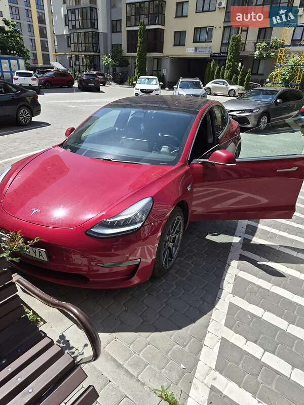 Седан Tesla Model 3 2019 в Тернополі фото 2 Седан Tesla Model 3 2019 в Тернополі