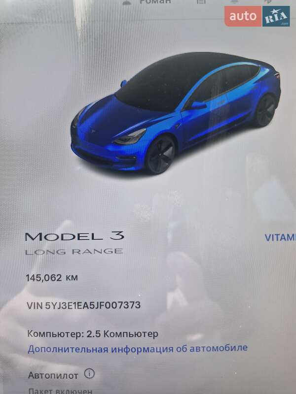 Седан Tesla Model 3 2018 в Києві