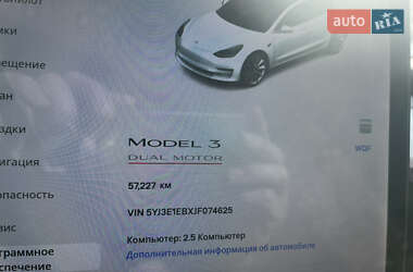 Седан Tesla Model 3 2018 в 