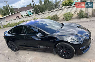 Седан Tesla Model 3 2017 в 