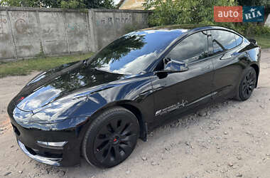 Седан Tesla Model 3 2017 в 