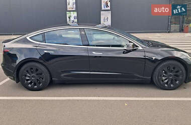 Седан Tesla Model 3 2018 в 
