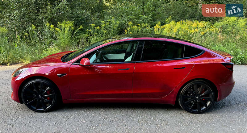 Седан Tesla Model 3 2019 в Києві