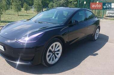 Седан Tesla Model 3 2022 в Ивано-Франковске