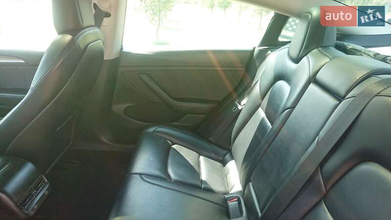 Седан Tesla Model 3 2022 в Ивано-Франковске фото 15 Седан Tesla Model 3 2022 в Ивано-Франковске
