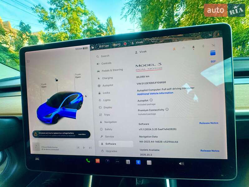 Седан Tesla Model 3 2018 в Киеве