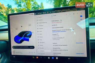 Седан Tesla Model 3 2018 в 
