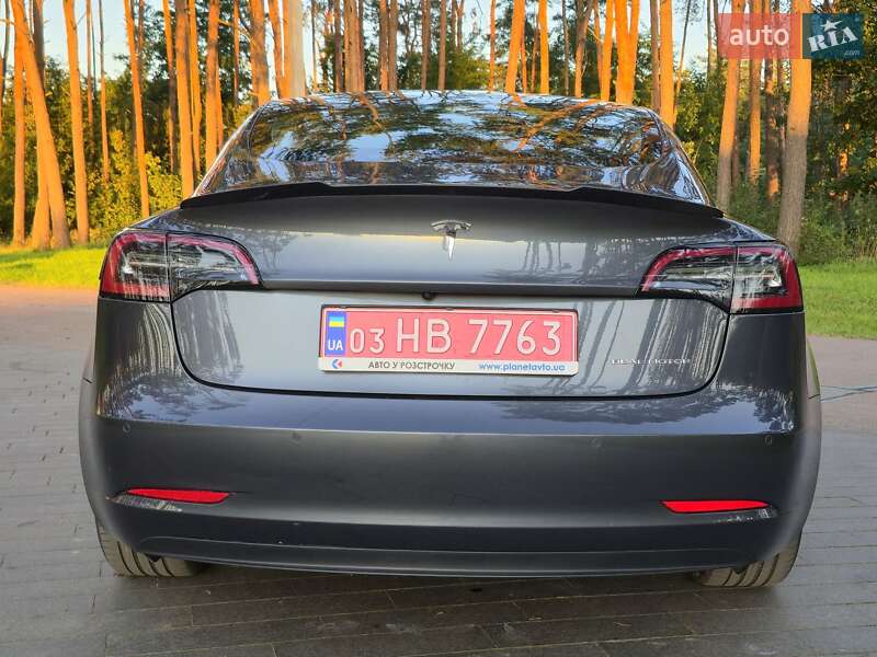 Седан Tesla Model 3 2019 в Житомирі фото 8 Седан Tesla Model 3 2019 в Житомирі
