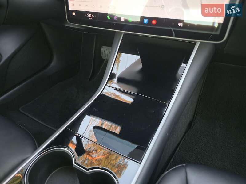 Седан Tesla Model 3 2019 в Житомирі фото 25 Седан Tesla Model 3 2019 в Житомирі