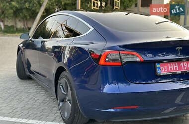 Седан Tesla Model 3 2018 в 