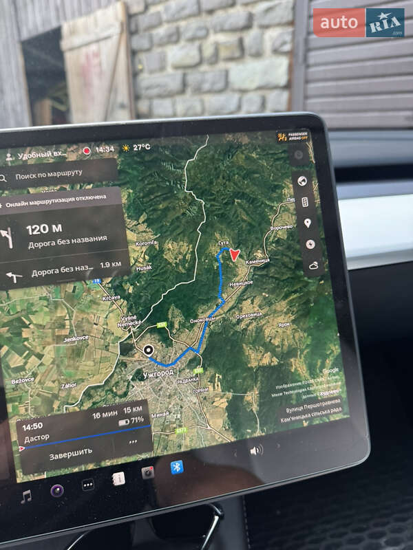 Седан Tesla Model 3 2022 в Ужгороді