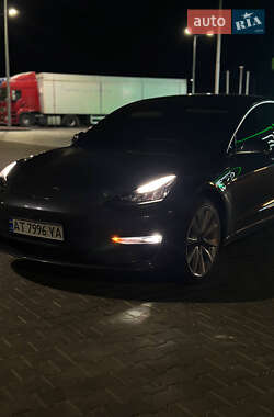 Седан Tesla Model 3 2018 в 