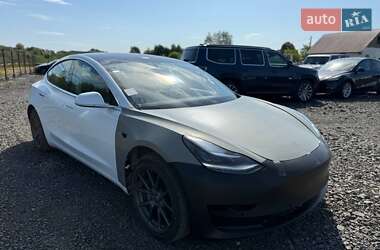 Седан Tesla Model 3 2018 в Луцьку