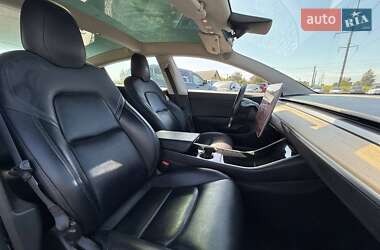 Седан Tesla Model 3 2018 в 