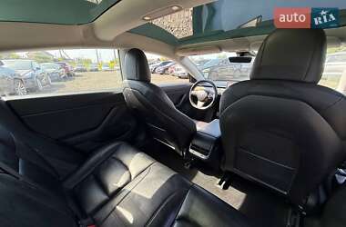 Седан Tesla Model 3 2018 в 