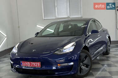 Седан Tesla Model 3 2019 в 