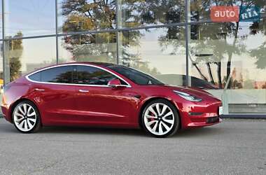 Седан Tesla Model 3 2018 в Харькове