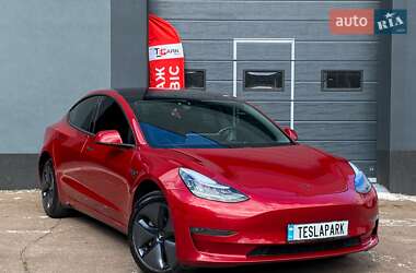 Седан Tesla Model 3 2018 в Києві