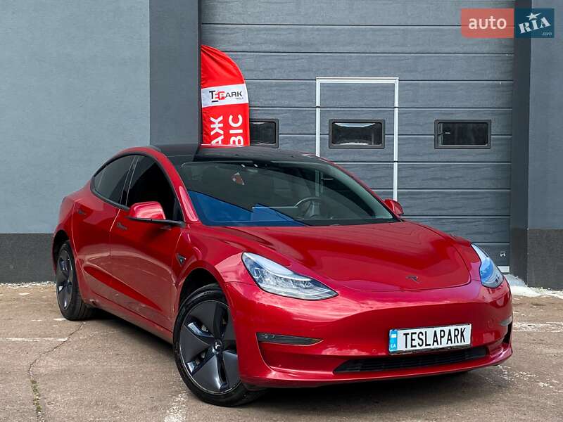 Tesla Model 3 2018