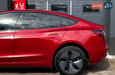Седан Tesla Model 3 2018 в 