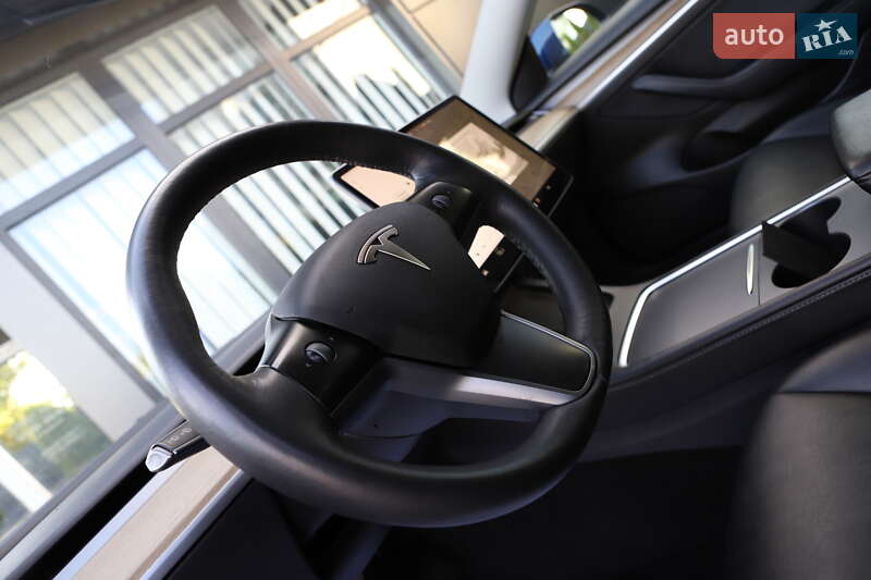 Седан Tesla Model 3 2022 в Дрогобичі фото 78 Седан Tesla Model 3 2022 в Дрогобичі
