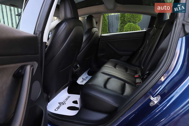 Седан Tesla Model 3 2022 в Дрогобичі фото 81 Седан Tesla Model 3 2022 в Дрогобичі