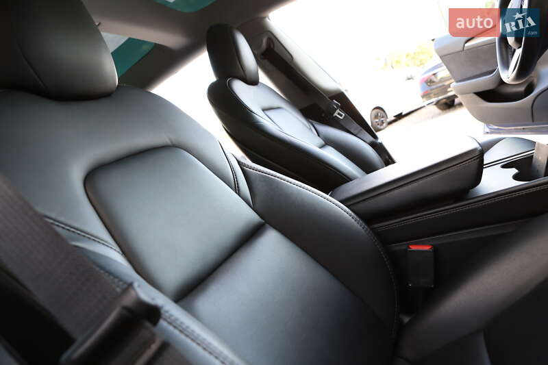 Седан Tesla Model 3 2022 в Дрогобичі фото 86 Седан Tesla Model 3 2022 в Дрогобичі