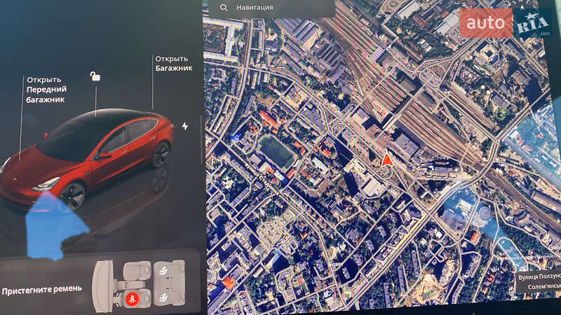 Седан Tesla Model 3 2022 в Киеве