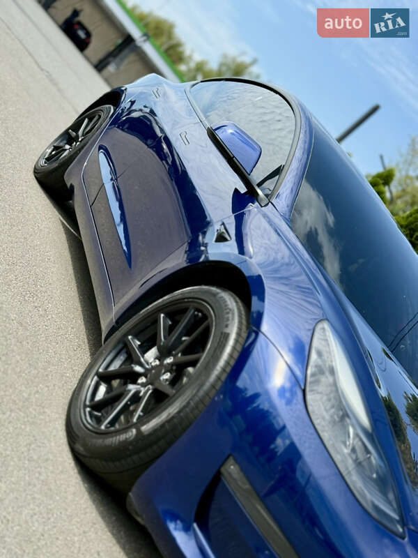 Седан Tesla Model 3 2020 в Харькове фото 13 Седан Tesla Model 3 2020 в Харькове