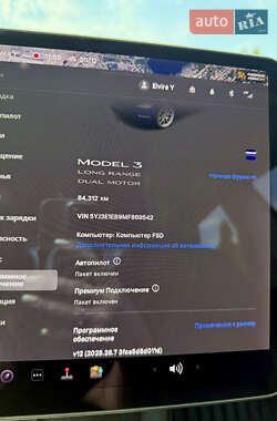 Седан Tesla Model 3 2020 в 